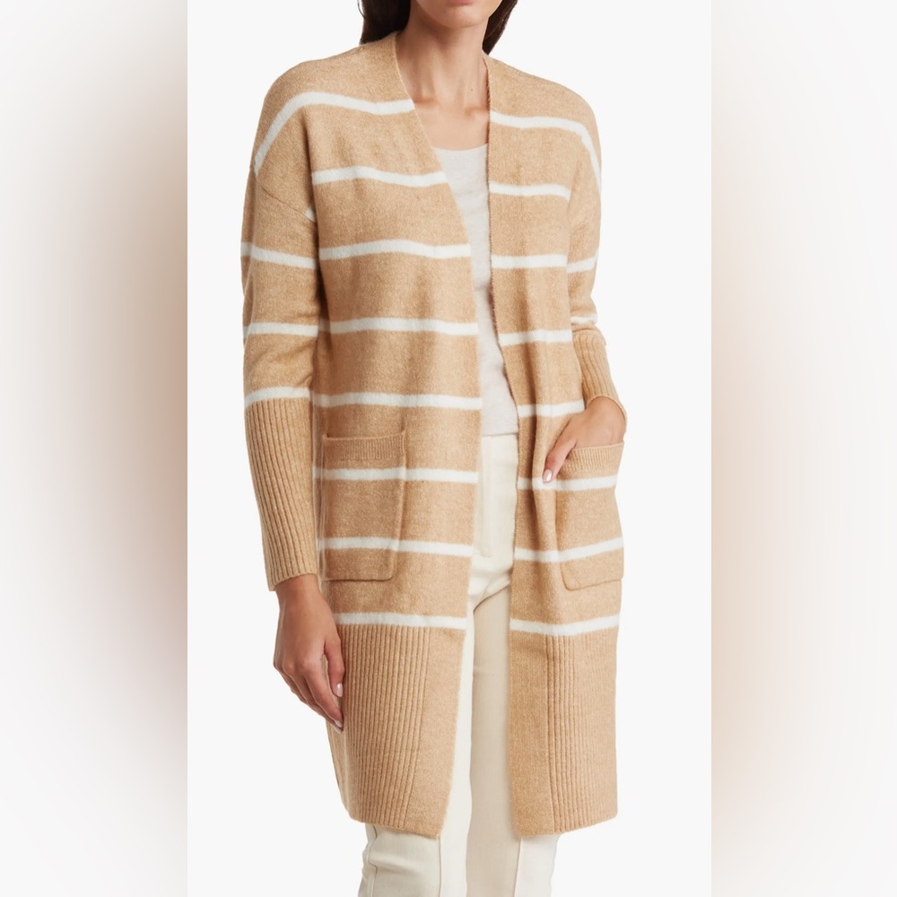 Ellen Tracy Patch Pocket Long Cardigan. Size Large